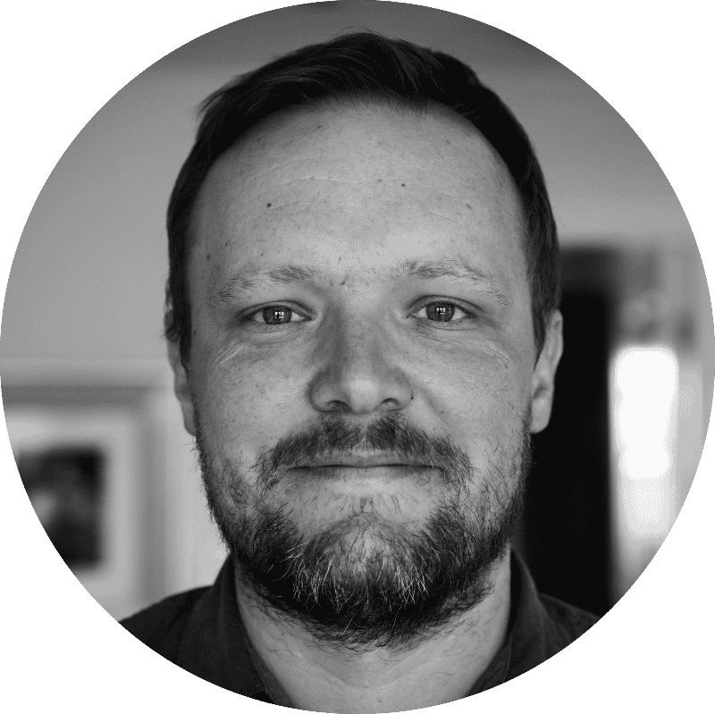 Erik Niewiarowskiphoto