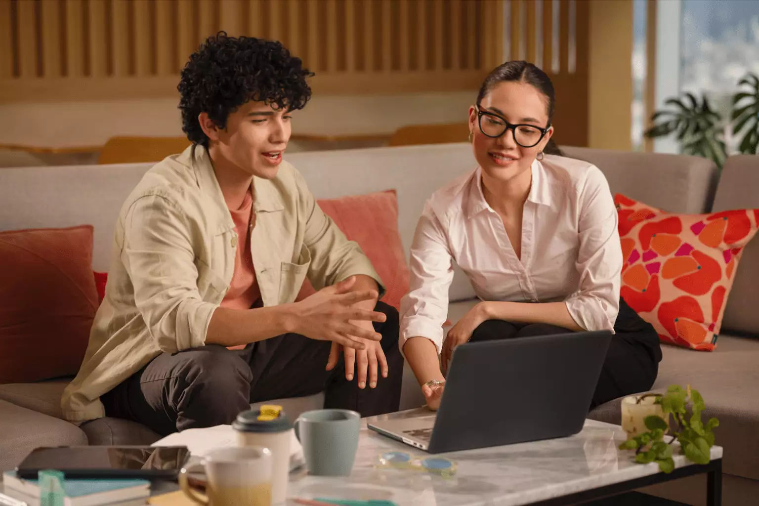 Cutting through the noise: How AI transparency is changing CX for good