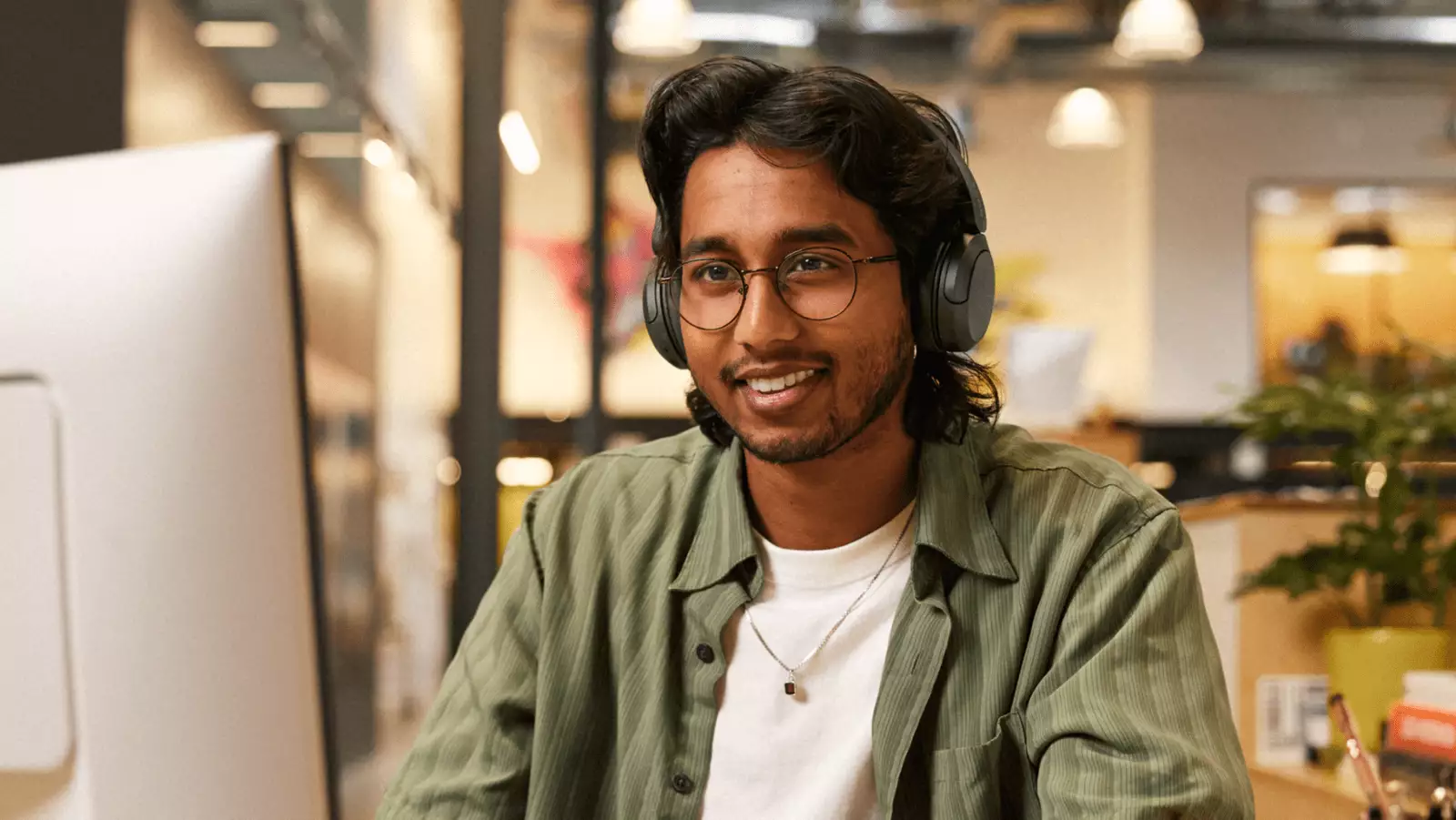 Unlocking new possibilities: Revolutionizing service with the Zendesk AI MCP client