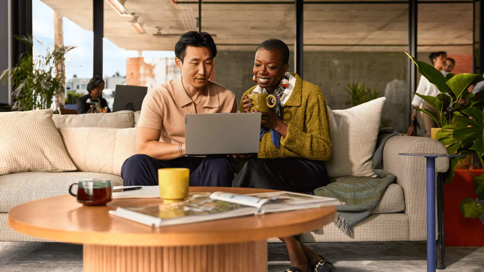 Meet the Zendesk Resolution Platform: Powered by our network of AI Agents