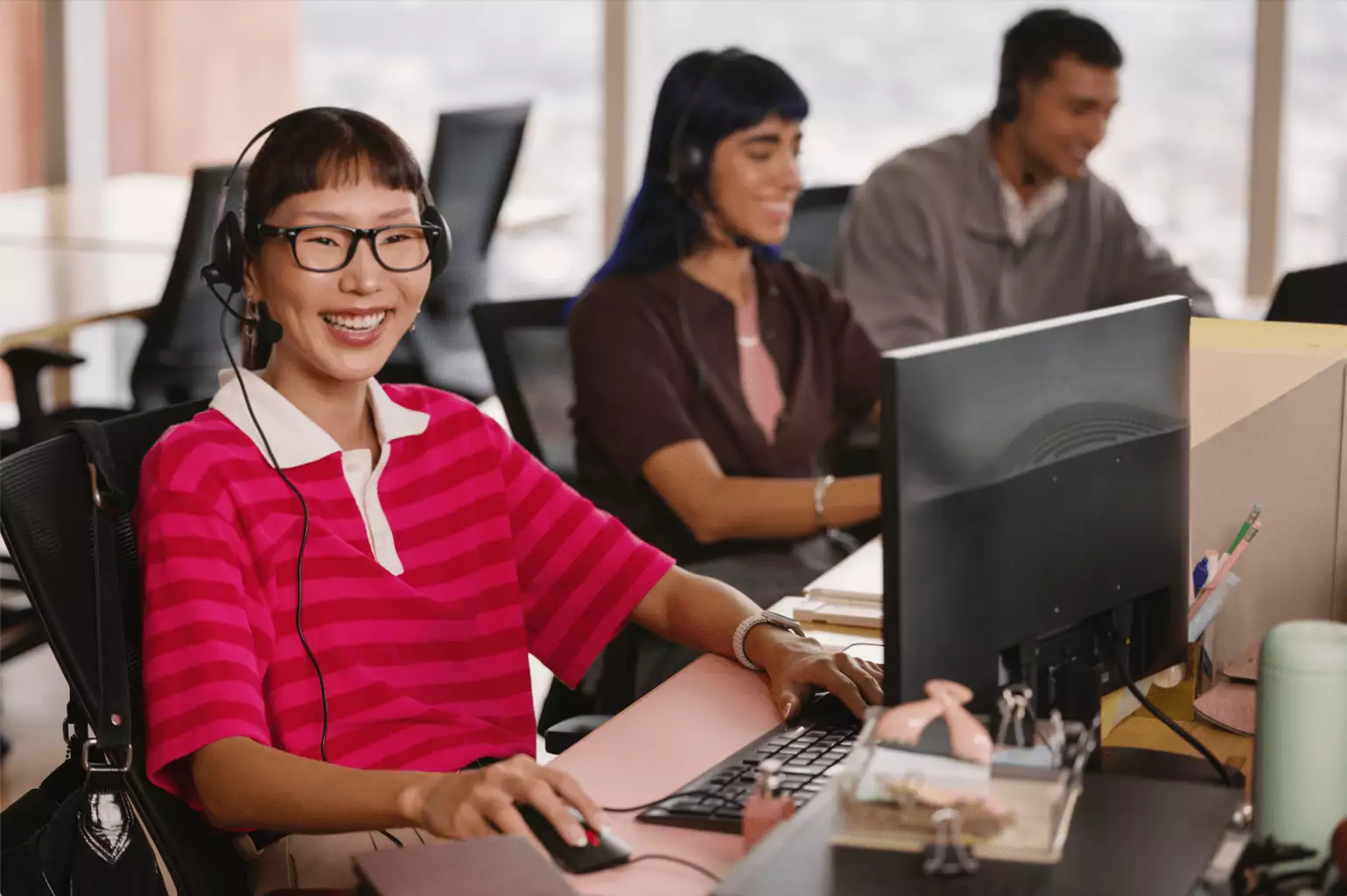 Becoming a "Service Architect": The evolution of the human agent