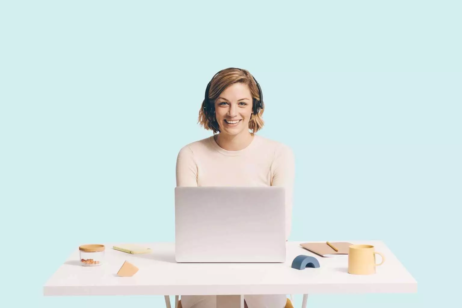 Give your agents the context they need to solve customer problems