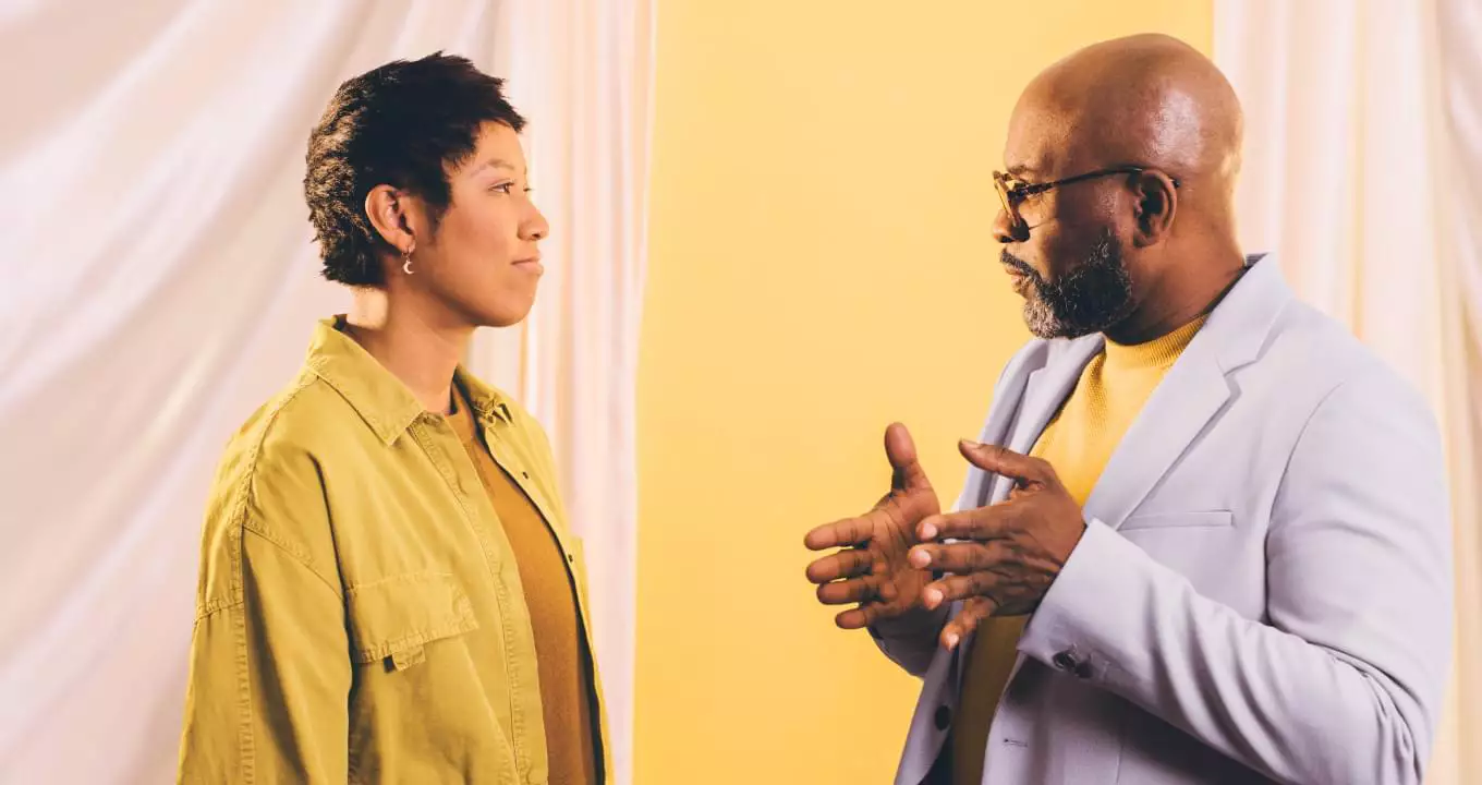 Customer communication: 8 tips to build an effective strategy