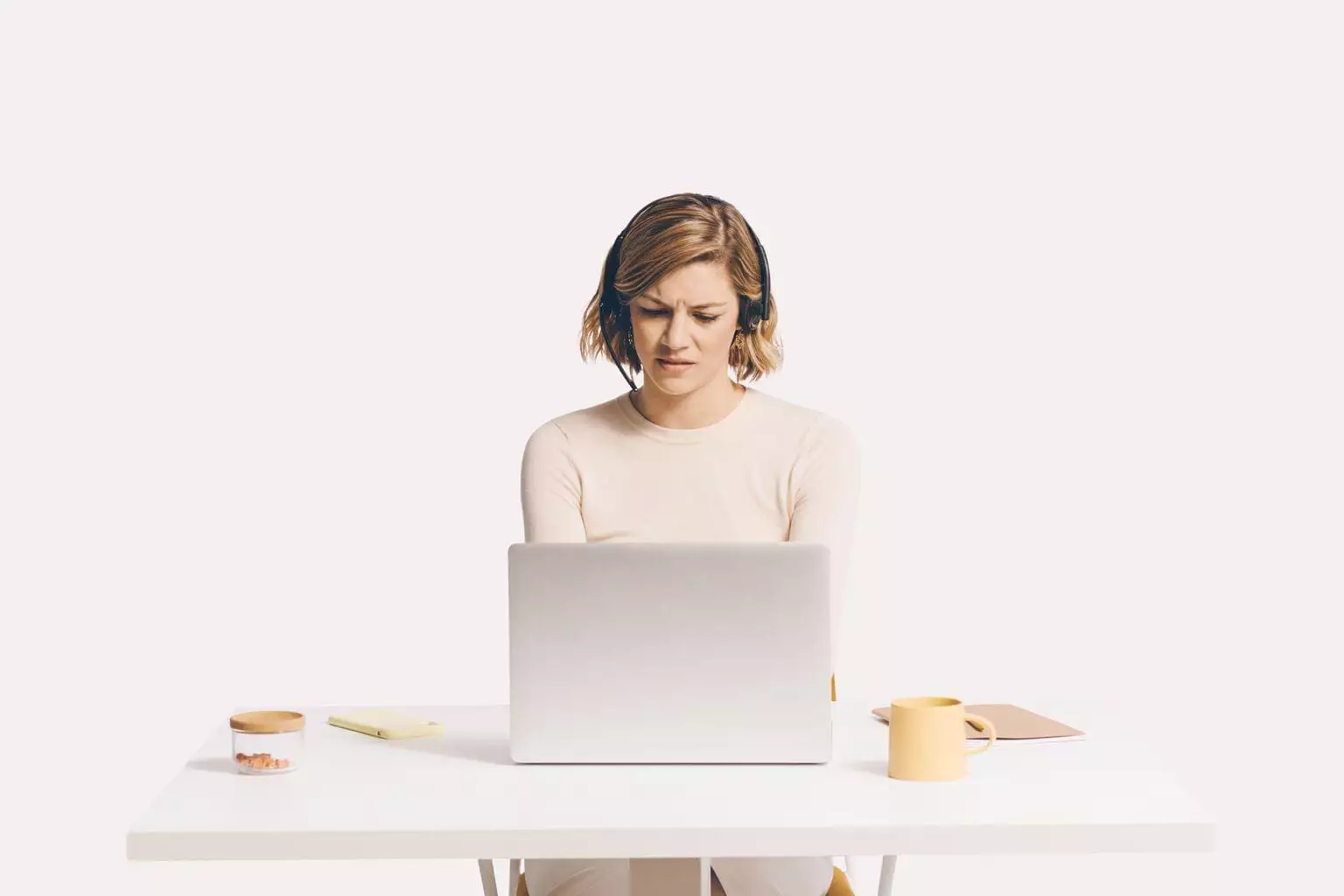 Do-not-reply emails: Pros, cons, and best practices
