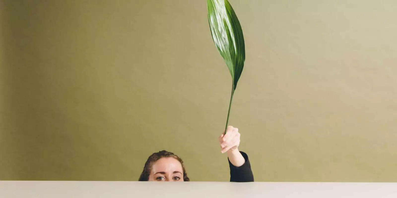 ¿Cómo funciona el sistema de tickets en el soporte Help Desk?