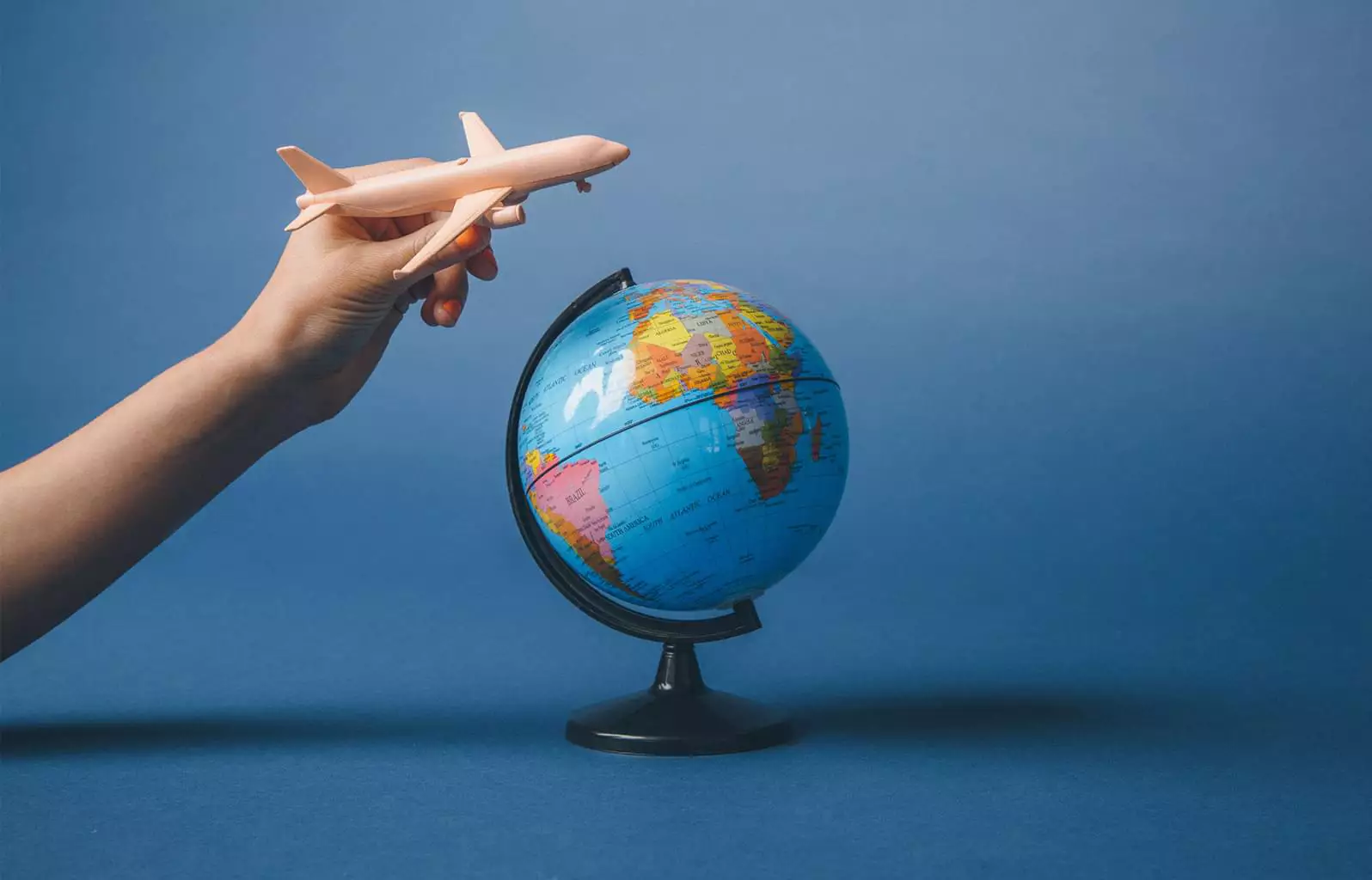 Traveling this holiday season? You might be messaging a lot more than usual