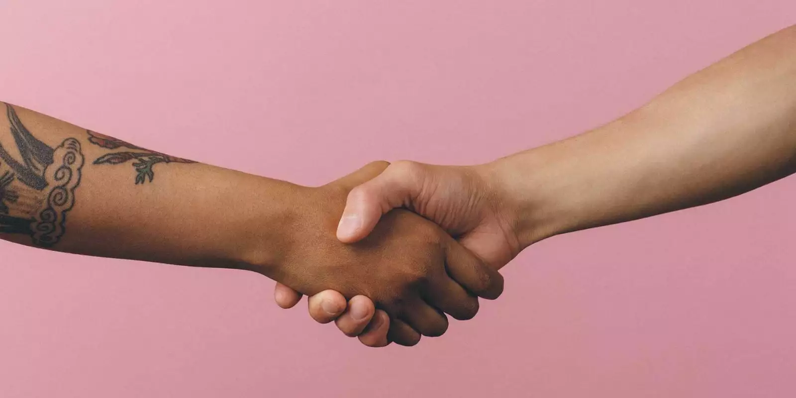 Poder de negociación con el cliente: 4 tips de persuasión