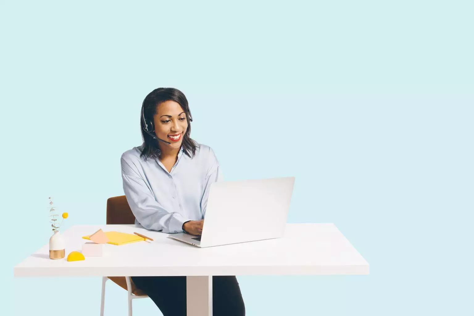 What is sales experience? Resume + interview examples